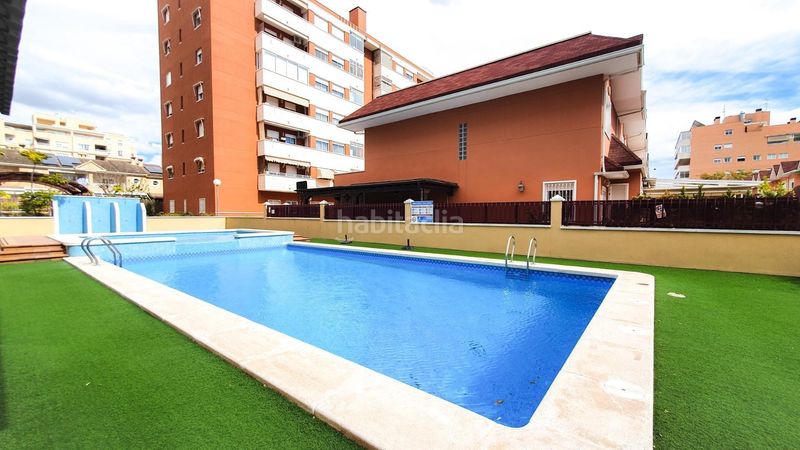 Foto 74ef5b4c-6e5e-4e68-9f72-47ffe0a20b1a. Casa amb calefacció aparcament piscina a Ciutat Universitària Elche / Elx