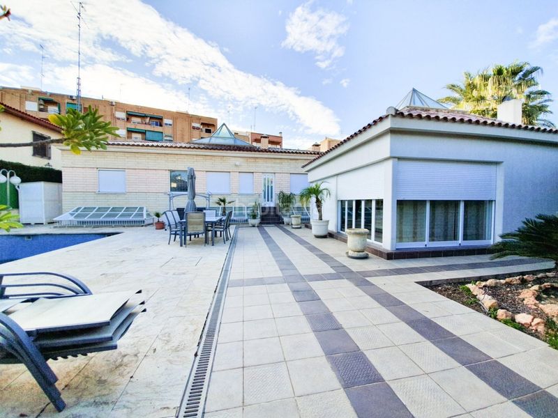 Foto 6edb8f51-0d61-407a-afd7-72ead06d547f. Xalet amb calefacció aparcament piscina a Ciutat Jardí - Torreta Verdí Elche / Elx