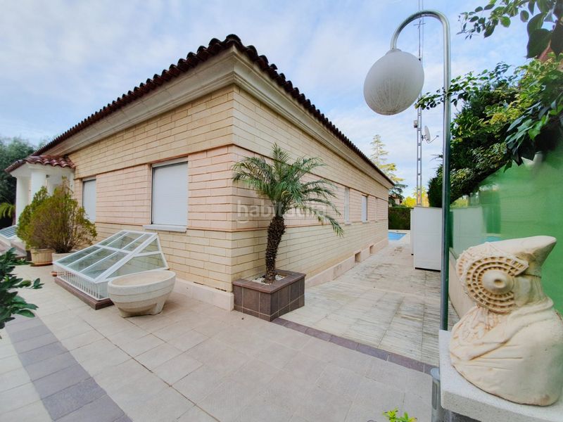 Foto 708b6c44-c68a-4587-95e7-831e7debd2bc. Xalet amb calefacció aparcament piscina a Ciutat Jardí - Torreta Verdí Elche / Elx
