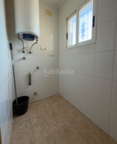 Foto 3bdc9872-a5b7-4dda-ad31-9203027ce172. Xalet amb aparcament piscina a Catral