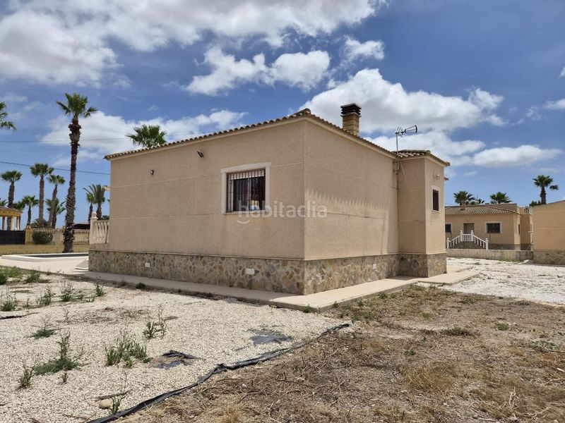 Foto 650a8a6f-5736-4def-b9b1-9f3a4787f22a. Xalet amb aparcament piscina a Catral