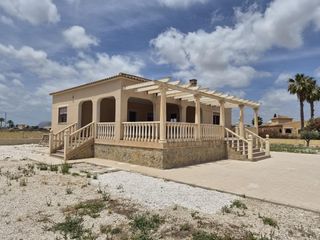 Xalet a Catral. 2 chalets preciosos en catral
