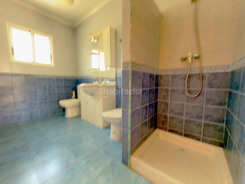 Foto bc75ba25-d7f0-4eff-92ec-1fafde7a876e. Xalet amb aparcament piscina a Catral