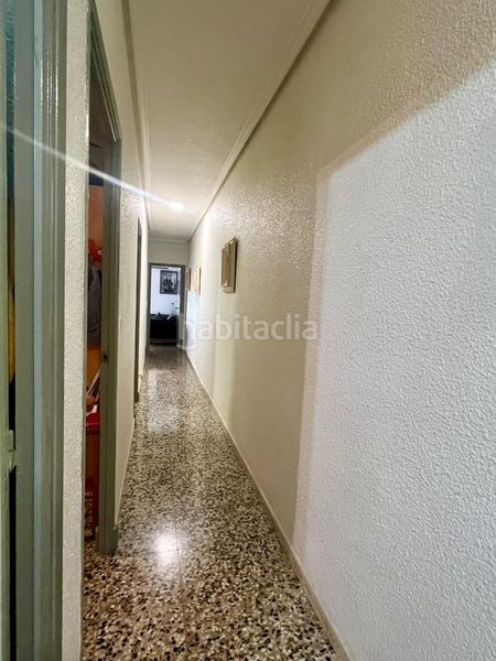 Foto 2b1882fe-72c6-4575-8e88-0e475c691fd4. Flat with heating in Sector V Elche / Elx