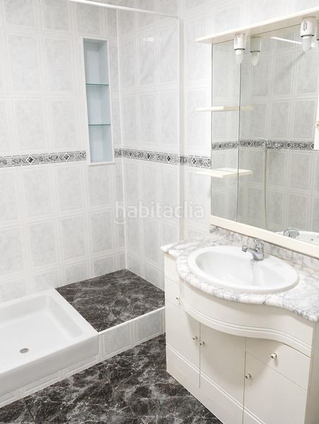 Foto ca171160-f7f7-466f-b5c2-3a3feab58fec. Pis amb calefacció a Sector V Elche / Elx
