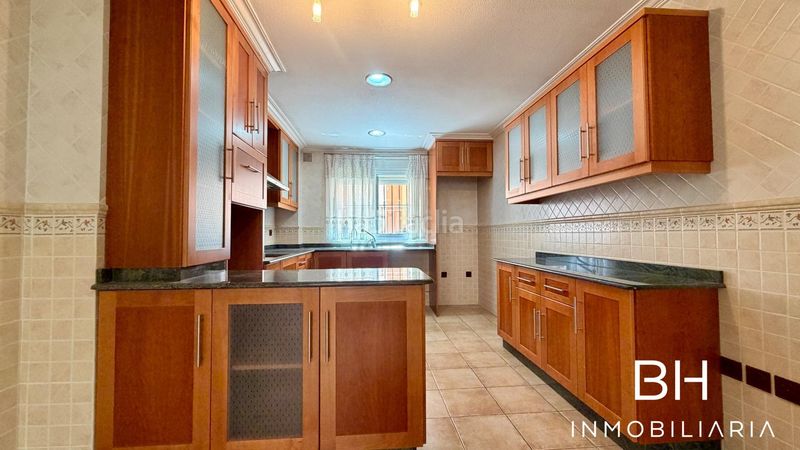 Foto 950be8f4-343b-4e38-bfee-007fdb19fe46. Appartamento in Centro Elche / Elx
