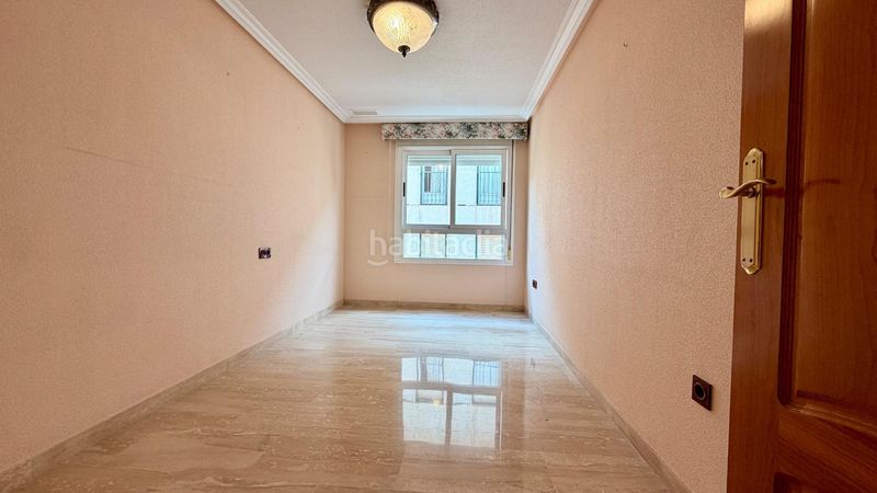 Foto a7c1ad4c-723b-4917-b325-92410d1c1b76. Appartamento in Centro Elche / Elx