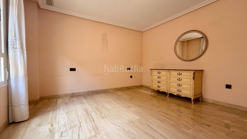 Foto c17d214f-443f-40d7-ae18-22ef0da120cf. Appartamento in Centro Elche / Elx