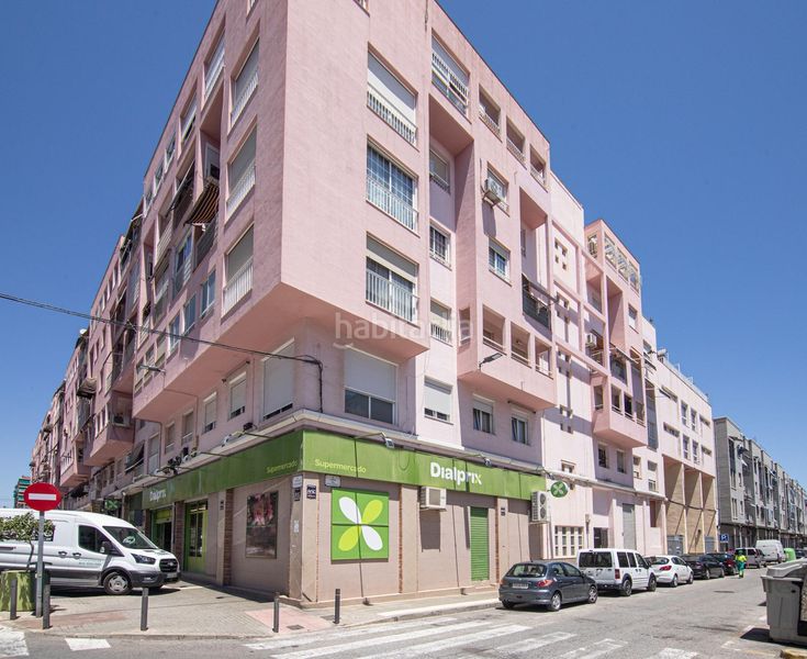Foto 22ea3bd8-2d54-4970-91fd-95f53da8aece. Àtic amb aparcament a San Crispín Elche / Elx