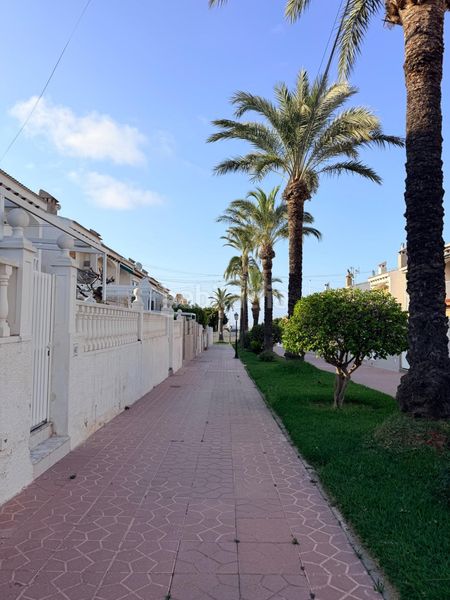 Foto c70d61ea-35ed-411f-b1ed-1c164c20be01. Casa amb calefacció aparcament piscina a Panorama-Sierramar Santa Pola