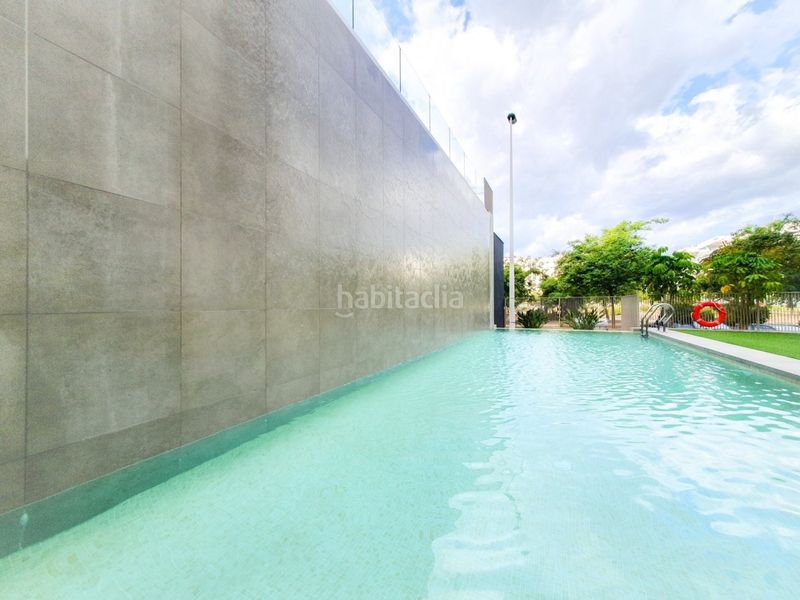 Foto e6f51b1d-928f-4282-a65f-fbbf003fa936. Pis amb calefacció aparcament piscina a El Travaló - Martínez Valero Elche / Elx