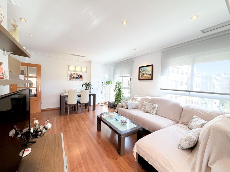 Foto 7249c042-4213-4156-86db-e62a9417f1c6. Pis amb calefacció aparcament piscina a Ciutat Esportiva Elche / Elx