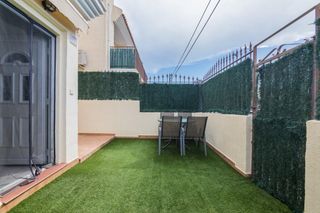 Casa adossada a Gran Vista-Olivo de Oro