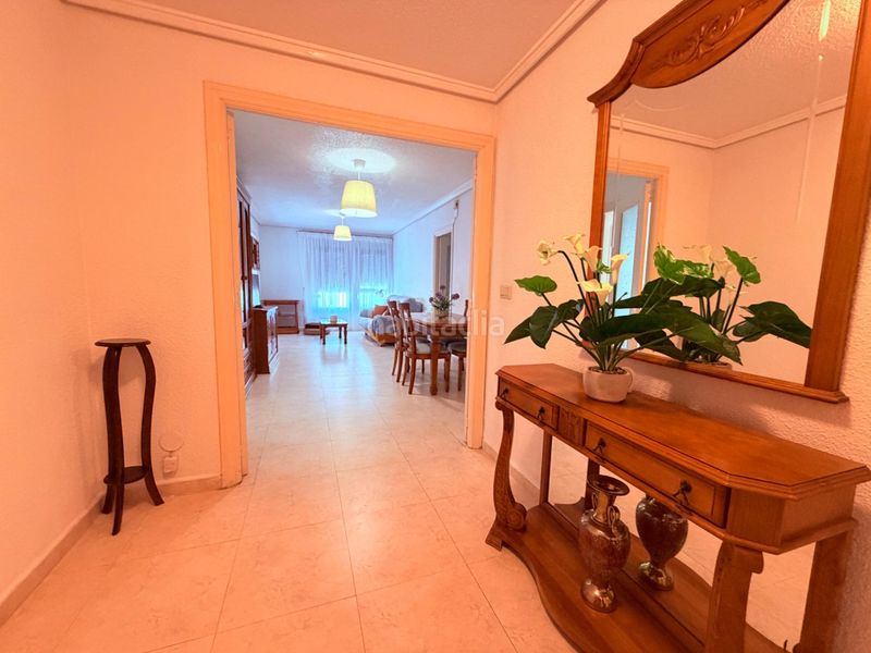 Foto 06e0e3d4-7429-4ded-8d75-75f5b4c720cf. Rent flat with heating in Centro Elche / Elx