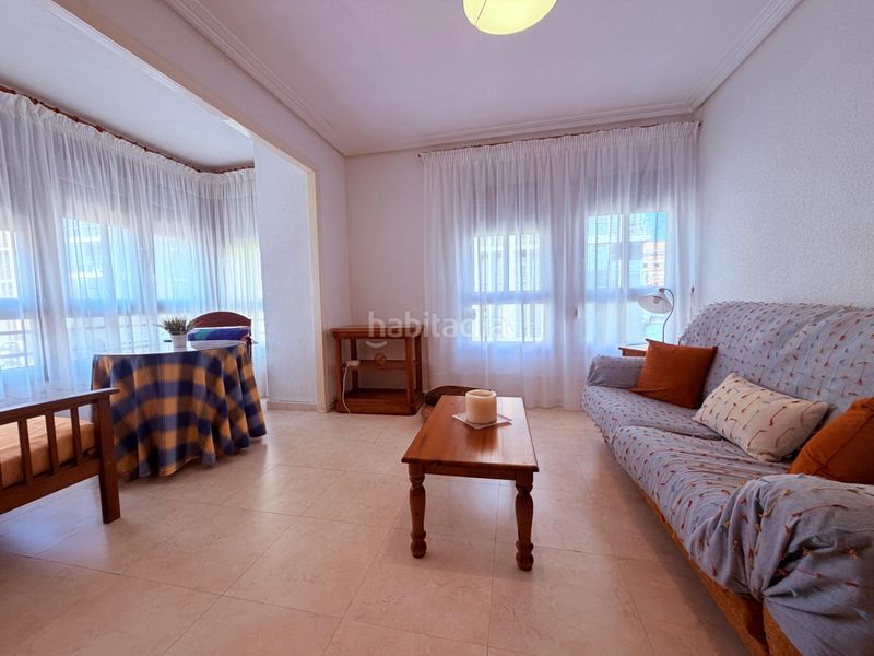 Foto f4d00e14-ca2b-4f61-9d91-68a49eab9f18. Rent flat with heating in Centro Elche / Elx