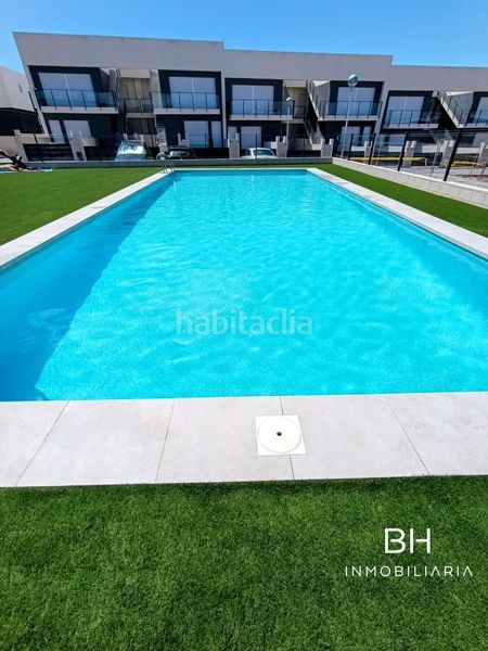 Foto 97385e0b-9679-4864-8bcb-f8d32d3822d6. Casa amb aparcament a Monte y Mar Santa Pola
