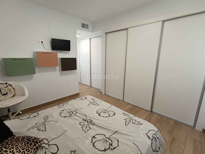 Foto e47f4a07-7a4b-4a79-b5a9-679e82a9387b. Casa amb aparcament a Monte y Mar Santa Pola