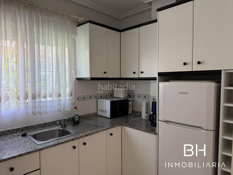 Foto 87f3ba26-1362-4664-989b-a5012988f1d2. Casa a Playa Flamenca Orihuela