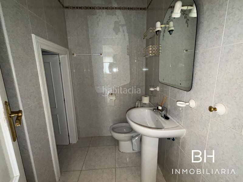 Foto c2c1fe80-f7a3-4c16-bdbe-ee2b8e874bf7. Casa a Playa Flamenca Orihuela