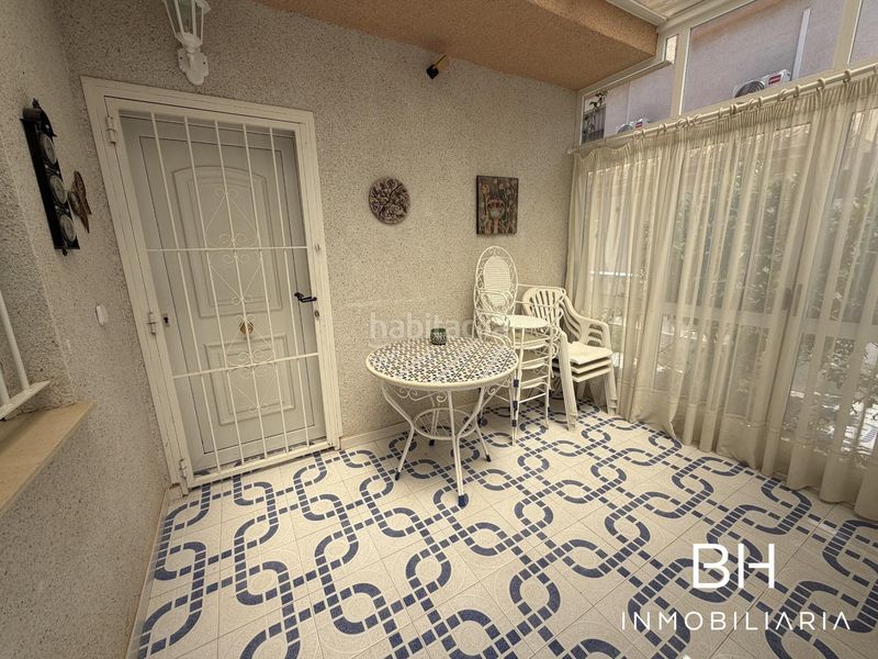 Foto e6856dce-80d4-4770-86e2-5c6f9d877d37. Casa a Playa Flamenca Orihuela