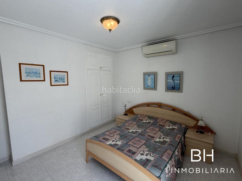 Foto ec3afb83-fa2c-4dea-bc92-7790e9551f17. Casa a Playa Flamenca Orihuela