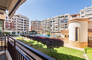 Pis a El Raval - Portes Encarnades. Exclusividad, amplitud y distinción en un entorno privilegiado u