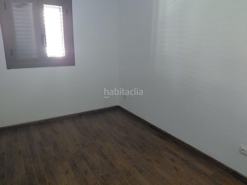 Foto 1d85567e-67cf-42c9-9a60-2f0a9ddfdfbb. Casa adossada a Gran Playa Santa Pola
