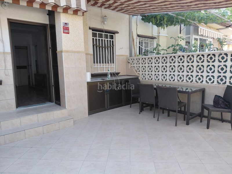 Foto 2db4fc3c-8c69-4515-8734-45ed221e4f4c. Casa adossada a Gran Playa Santa Pola