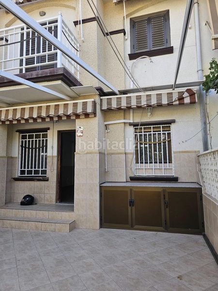 Foto bd9a6c37-72eb-4fb2-9126-eb8ce3c7a0b1. Casa adossada a Gran Playa Santa Pola