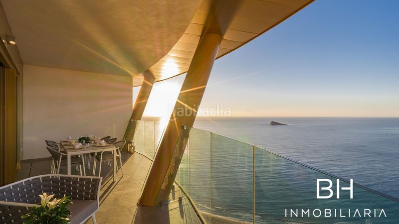 Foto 727abc7b-4bcd-4880-83ef-168029ab53f0. Apartament amb calefacció aparcament piscina a Playa Poniente Benidorm