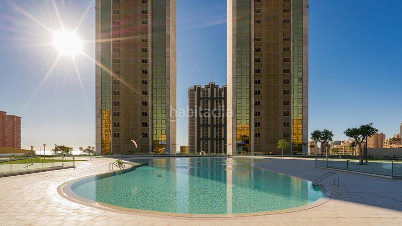Foto caf84041-d03c-4edb-8620-55e895962316. Apartament amb calefacció aparcament piscina a Playa Poniente Benidorm