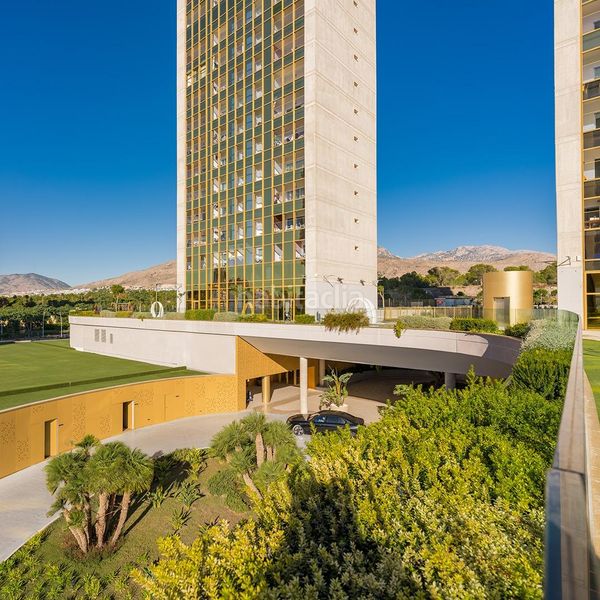 Foto c7bb1fb7-6029-4365-b211-97649bc3a1ec. Apartament a avenida mexico 7 a Playa Poniente Benidorm