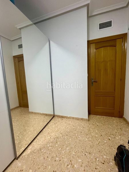 Foto d43a52e5-df59-42a1-a9bc-6316dd383200. Pis amb calefacció aparcament a El Palmeral - San Antón Elche / Elx