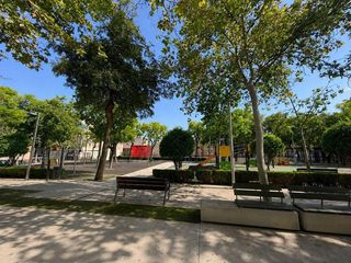 Appartement à Carrús Este. Piso con patio y plaza de garaje