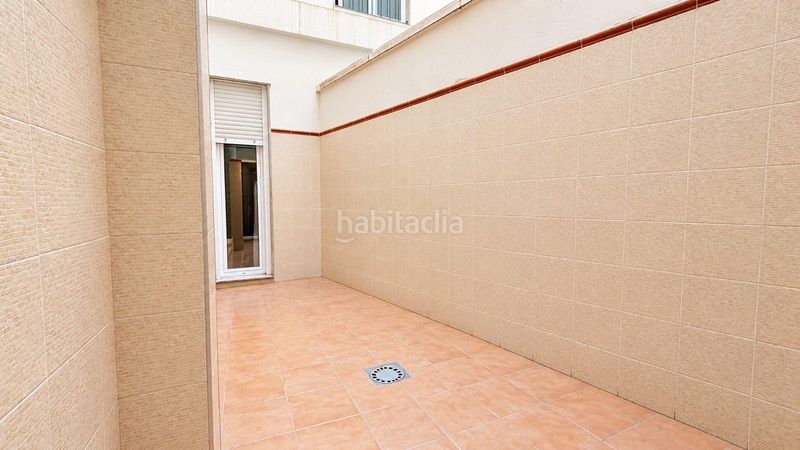 Foto bcee0a0f-a349-4a5c-9cb1-1a163abcc4d8. Pis amb aparcament a Camí dels Magros - Casablanca Elche / Elx
