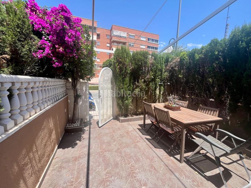 Foto 173ff305-d0c4-42be-93fd-75e32a832da3. Casa adossada amb calefacció aparcament piscina a Elche / Elx