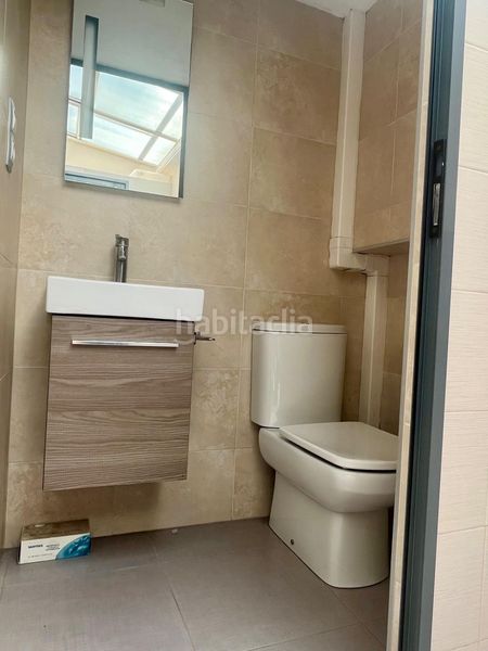 Foto fe0a3469-5f62-46de-b46c-2d4e22cbe803. Casa adossada amb calefacció aparcament piscina a Elche / Elx