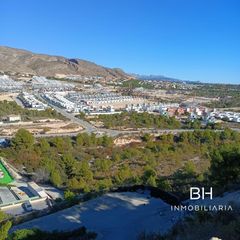 Terreny residencial a Finestrat Pueblo. Terreno urbanizable de 35000m2 en finestrat