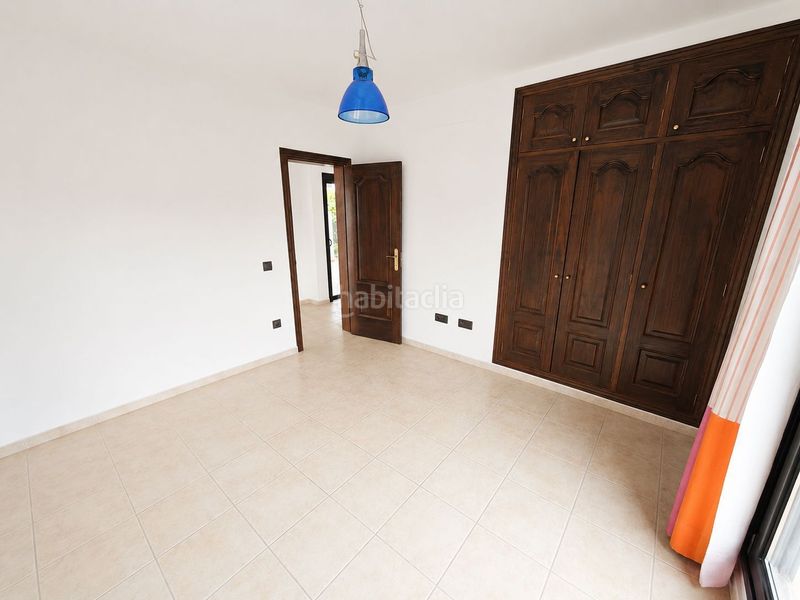 Foto d49ce7af-e2ae-42ee-9e51-d78889c4b469. Casa amb piscina a Lajares Oliva (La)