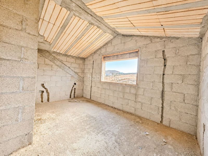 Foto 74210ab5-aa64-428b-a2f6-a18d92228100. Casa amb aparcament a Villaverde Oliva (La)