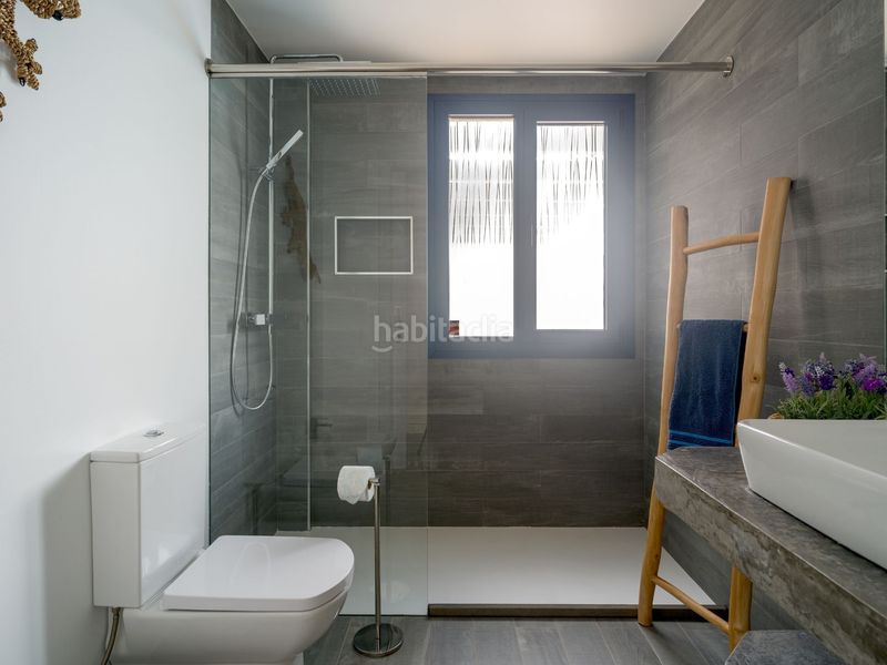 Foto 0ef2b0f3-4f4c-4f00-a2e7-10a2b8d11416. Chalet with pool in Lajares Oliva (La)