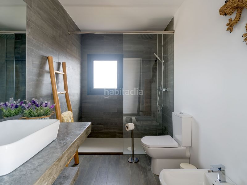 Foto 65e13aaa-ca2a-47bc-966a-05eb9e0f5b8e. Chalet with pool in Lajares Oliva (La)