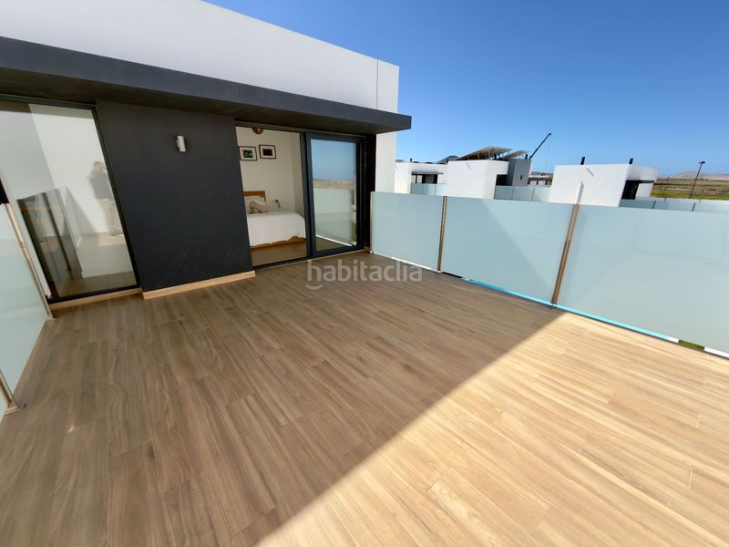 Foto 361d024a-4258-47a2-87e7-ab08d26fb7d0. Casa amb piscina a Villaverde Oliva (La)
