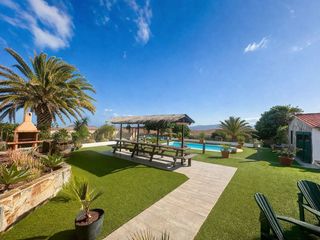 Casa  Fv-413. Exclusiva finca con villa y casa de invitados en parcela de 10.0