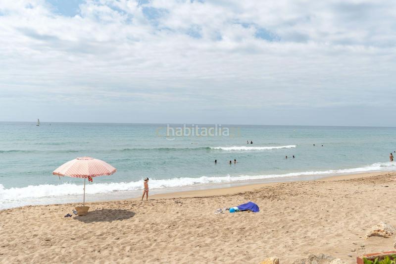 Foto 2a22a3b2-ec92-4a35-9afe-b7e1ea53ad7e. Piso en Coma-ruga platja Coma-ruga