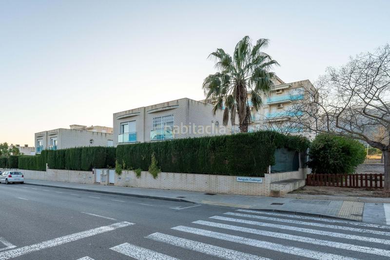 Foto bc1d8d47-a9a0-4905-8713-8e6a70f6a1e1. Casa en avinguda del codonyol en Platges Sant Carles de la Ràpita