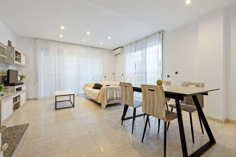 Foto c65927da-6cd1-4723-a045-825503139420. Casa en avinguda del codonyol en Platges Sant Carles de la Ràpita