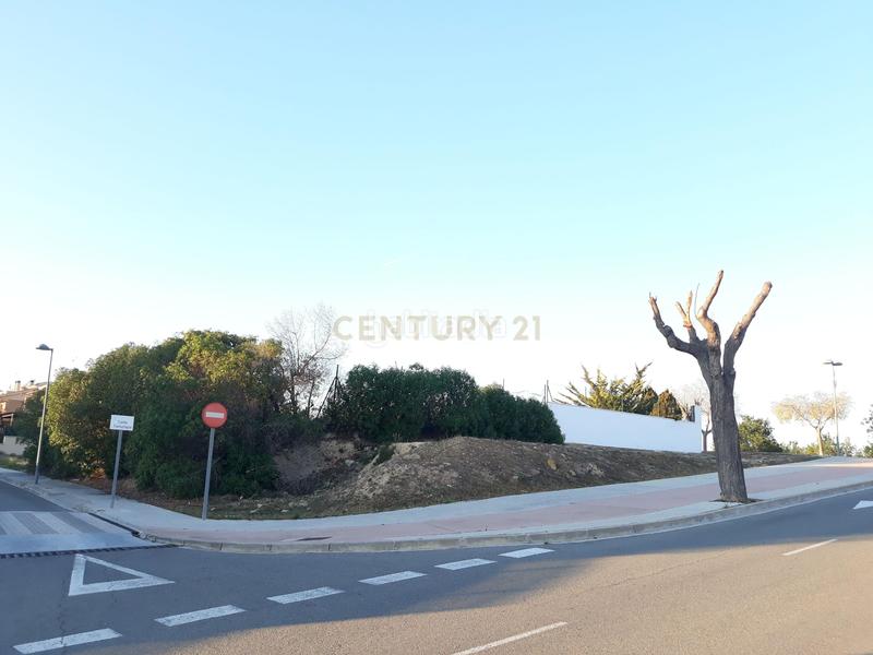 Foto 60fbb770-8f3b-42eb-b71a-88558cd27def. Terrain résidentiel dans avinguda rosa dels vents 2 dans Pallaresos (Els)