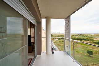 Apartamento en Sant josep 110. Piso con gran  piscina comunitaria,  con vistas,   en el centro