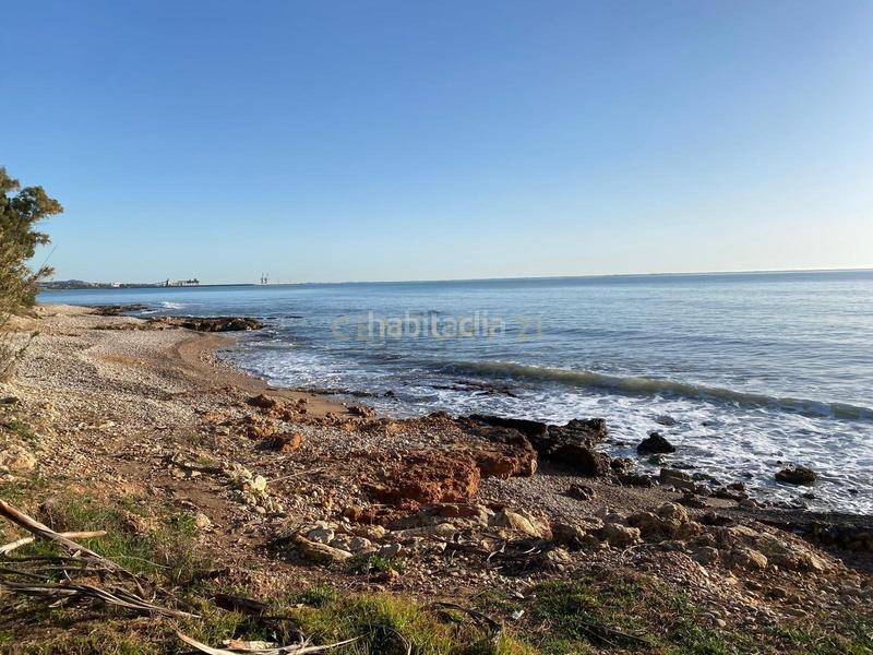 Foto 2ff8ab62-8b8f-47ce-9bc7-16201dbf109a. Terreny residencial a roca tallada a Alcanar